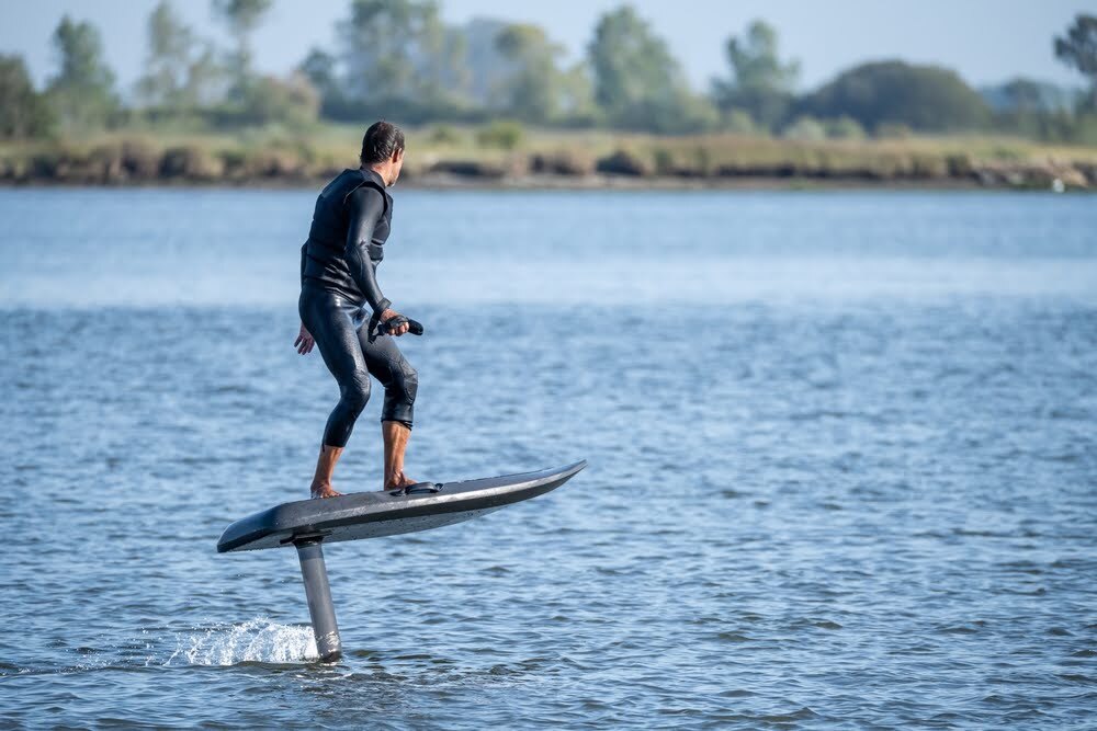 Top Reasons E-Foiling Is the Most Exciting New Water Sport in Muskoka