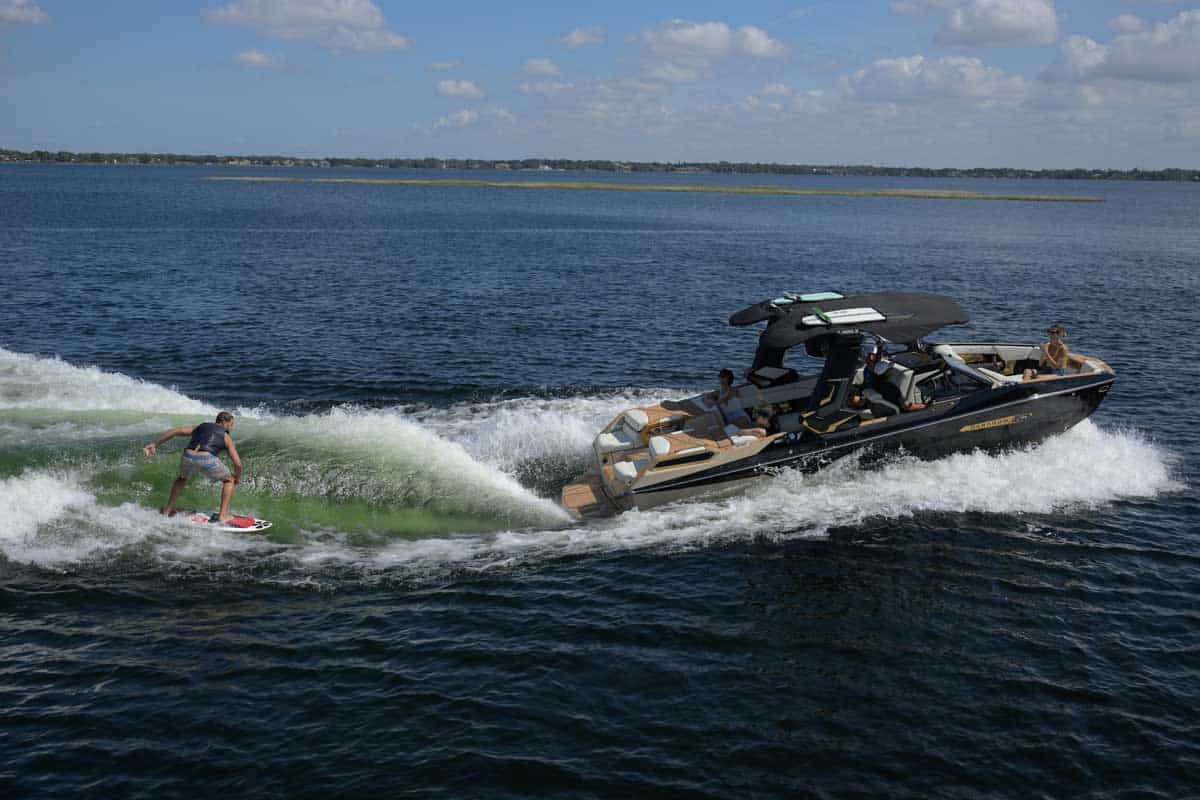 Muskoka Wake business